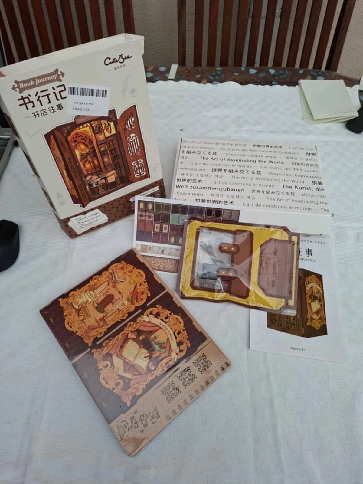 Világító Miniatűr Könyvkuckó Dioráma kép 3